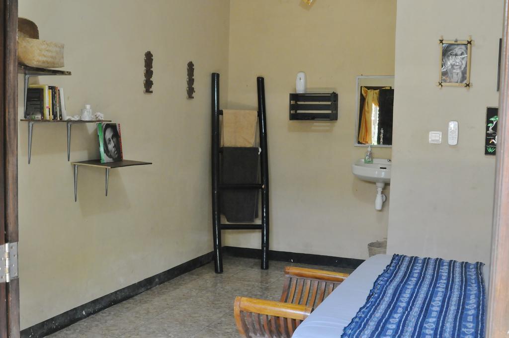 Three Little Birds Homestay Quần đảo Gili Ngoại thất bức ảnh