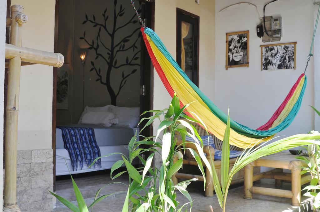Three Little Birds Homestay Quần đảo Gili Ngoại thất bức ảnh