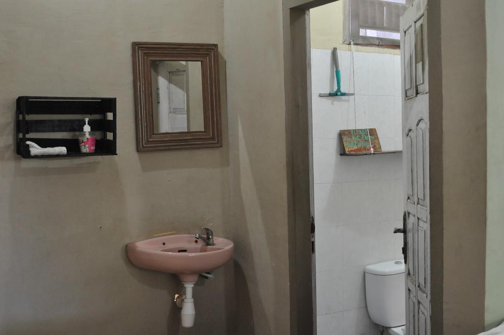 Three Little Birds Homestay Quần đảo Gili Ngoại thất bức ảnh