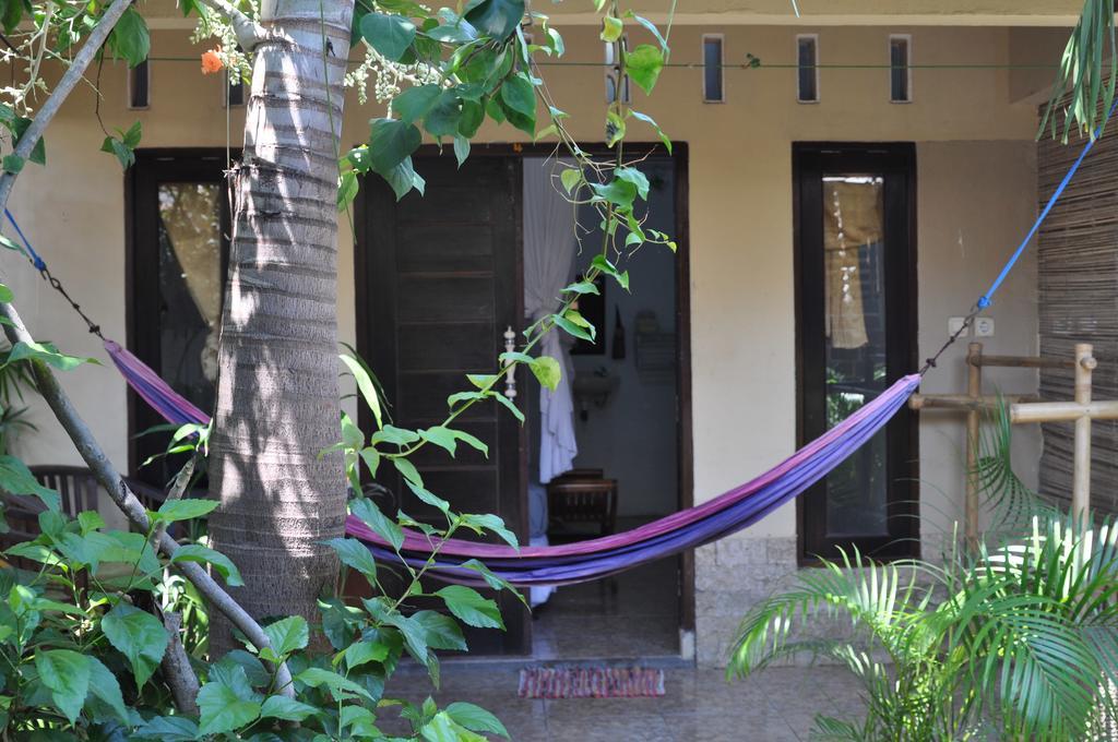 Three Little Birds Homestay Quần đảo Gili Ngoại thất bức ảnh